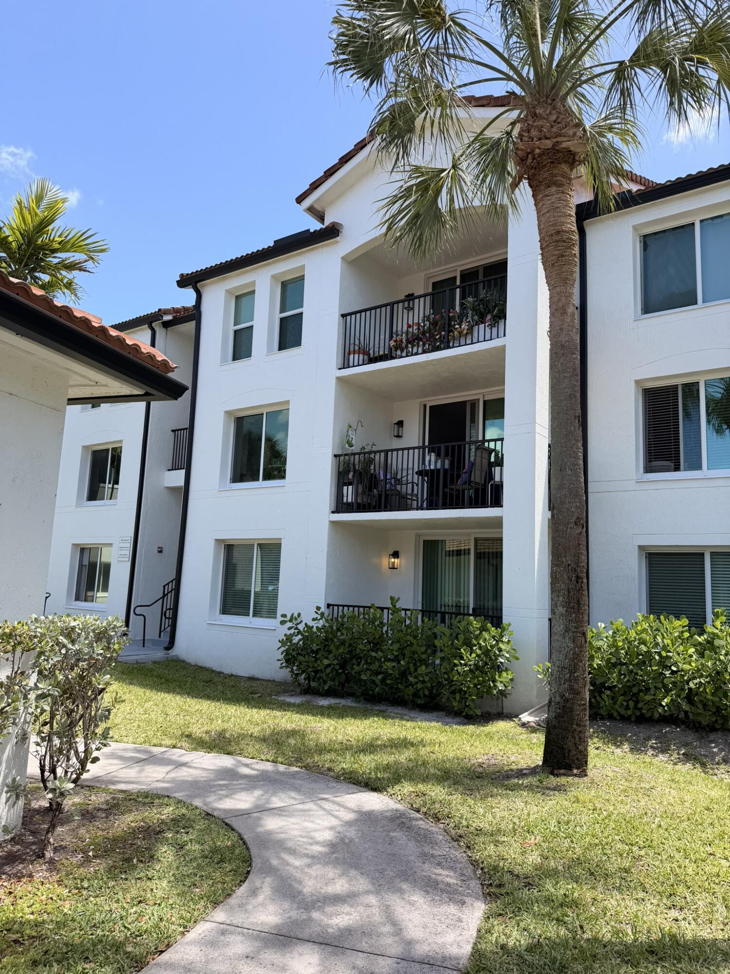 VILLA DEL SOL CONDO - Residential Lease