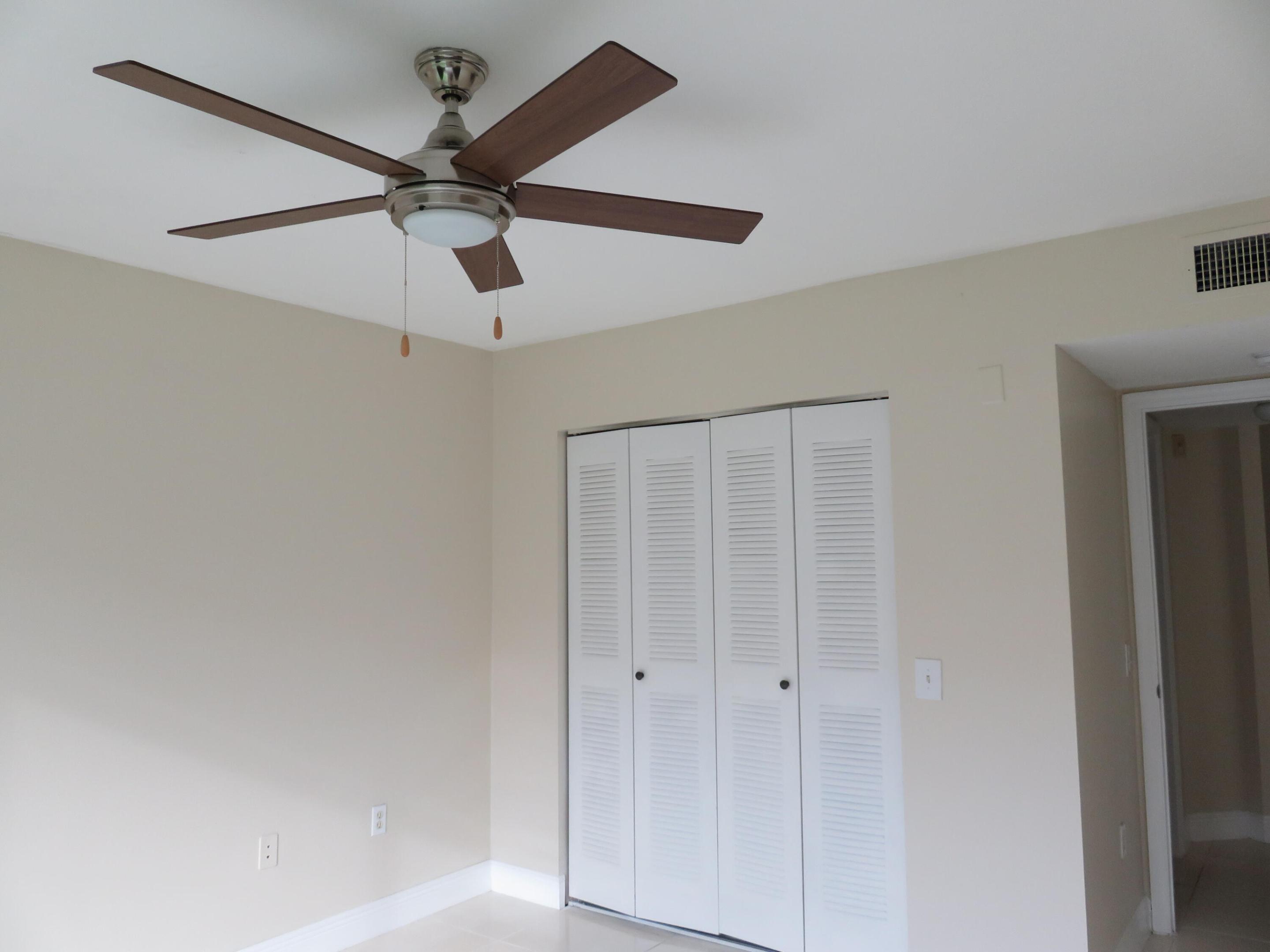 VILLA DEL SOL CONDO - Residential Lease