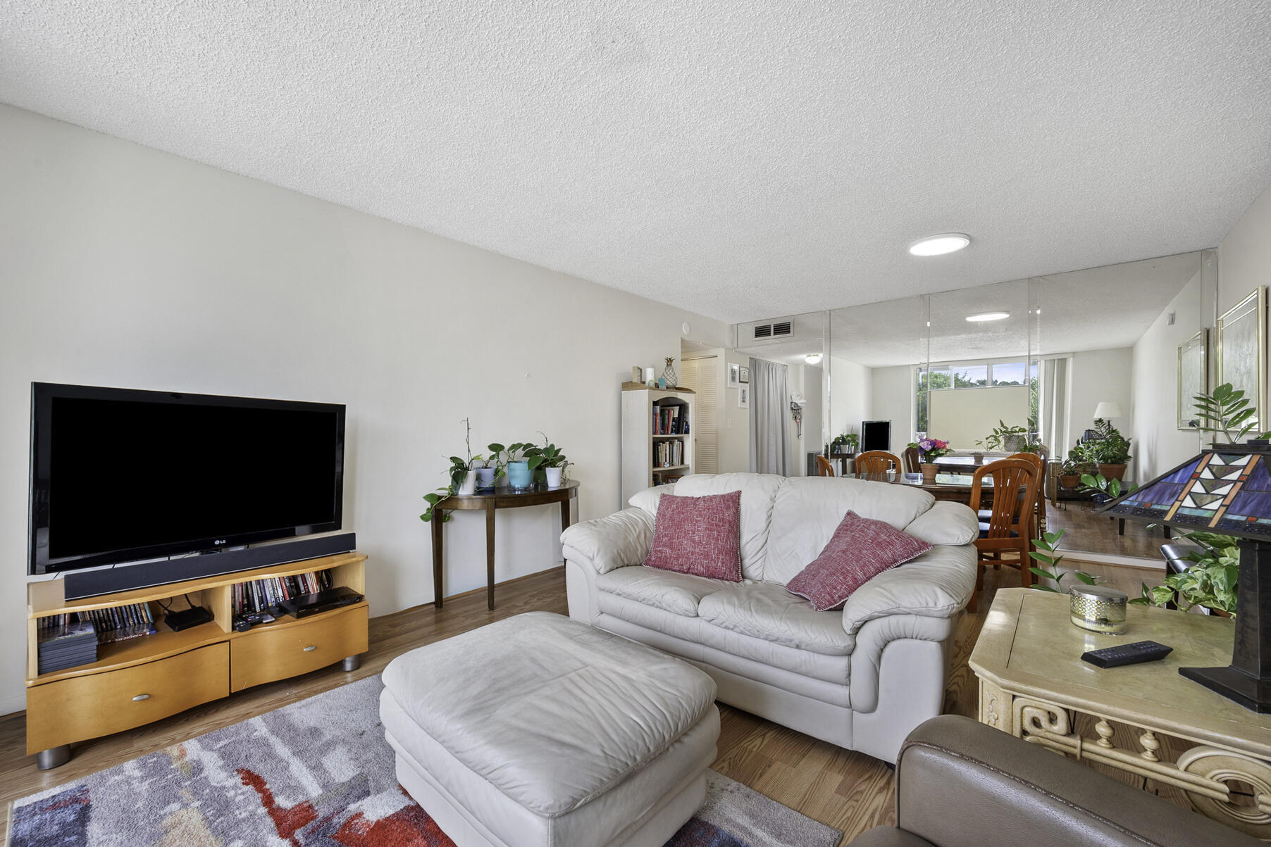 BREAKWATERS OF THE PALM BEACHES CONDO - Residential