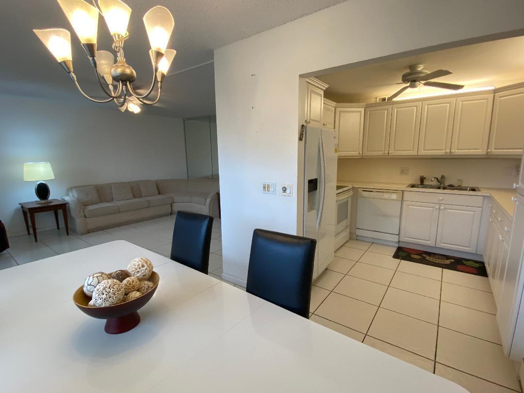 View photos, virtual tours, details... 3043 Berkshire C