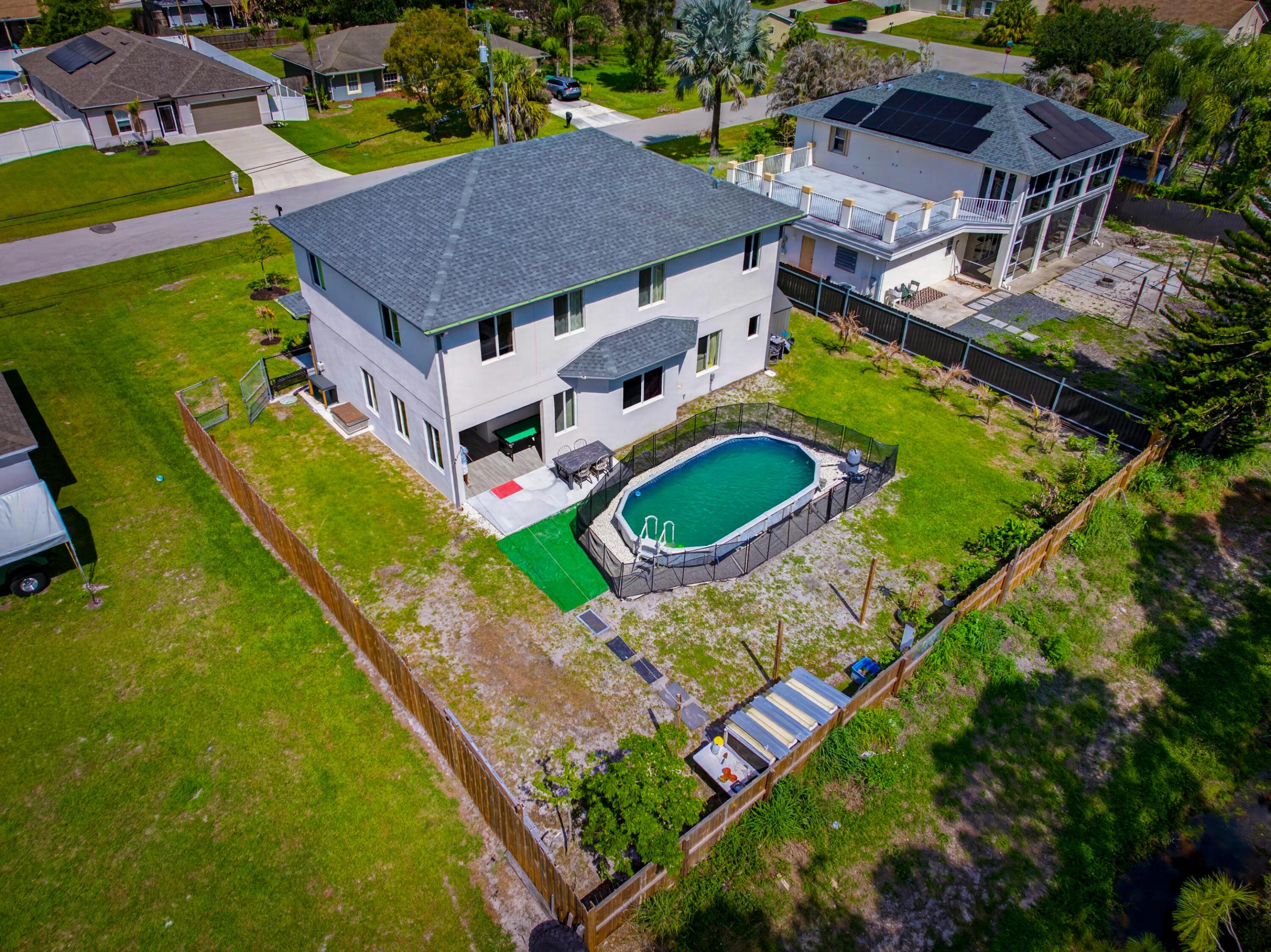 PORT ST LUCIE SECTION 8 - Residential