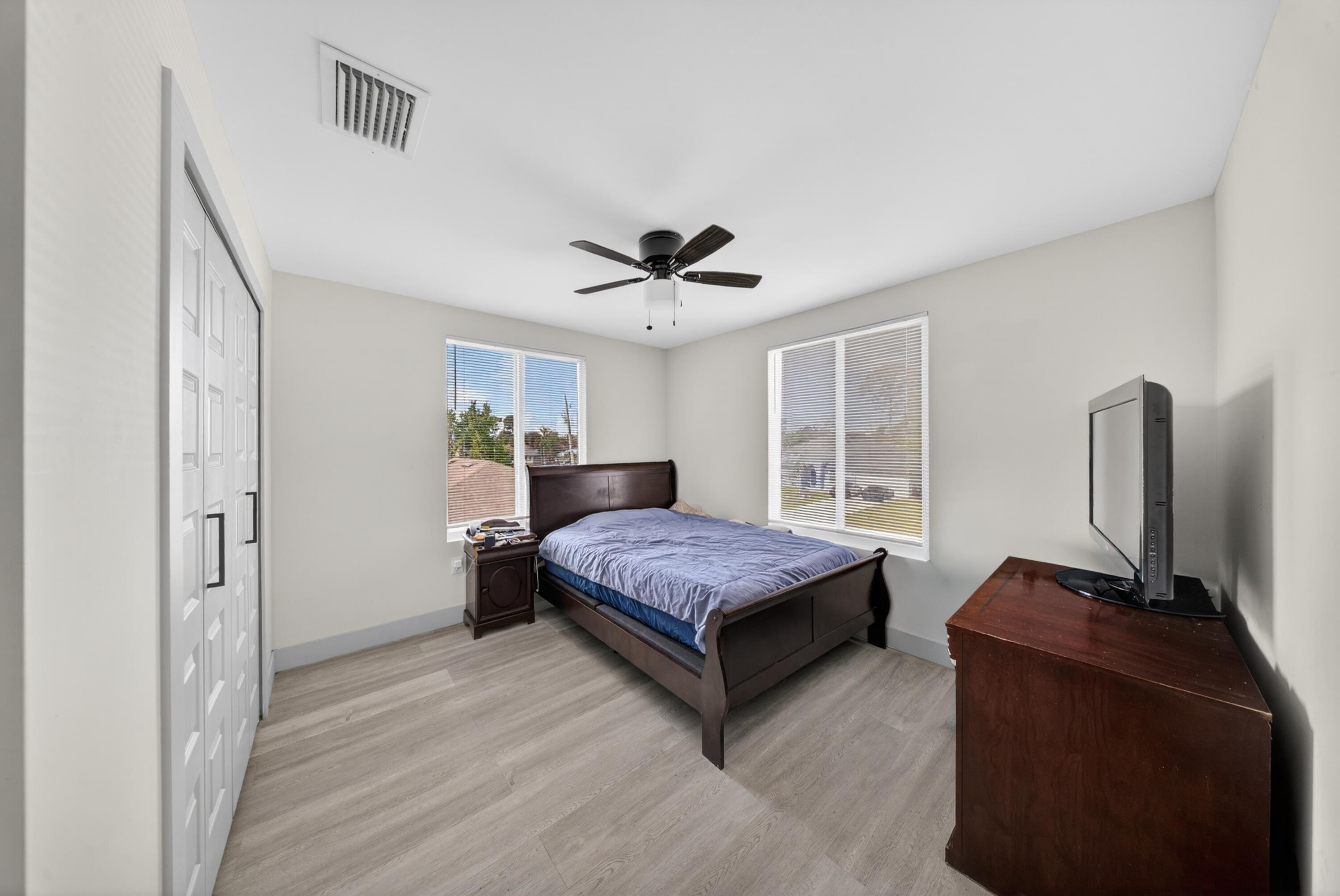 PORT ST LUCIE SECTION 8 - Residential