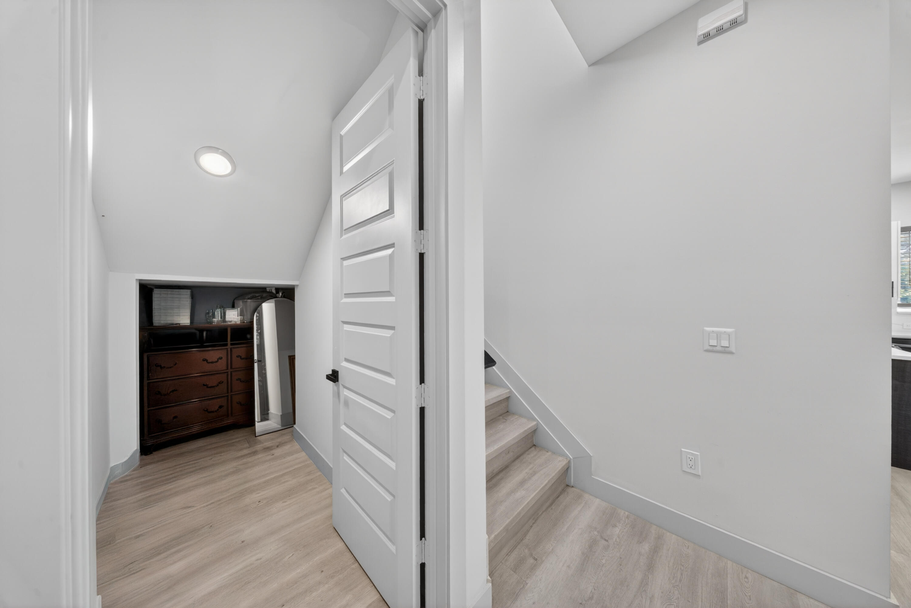 PORT ST LUCIE SECTION 8 - Residential