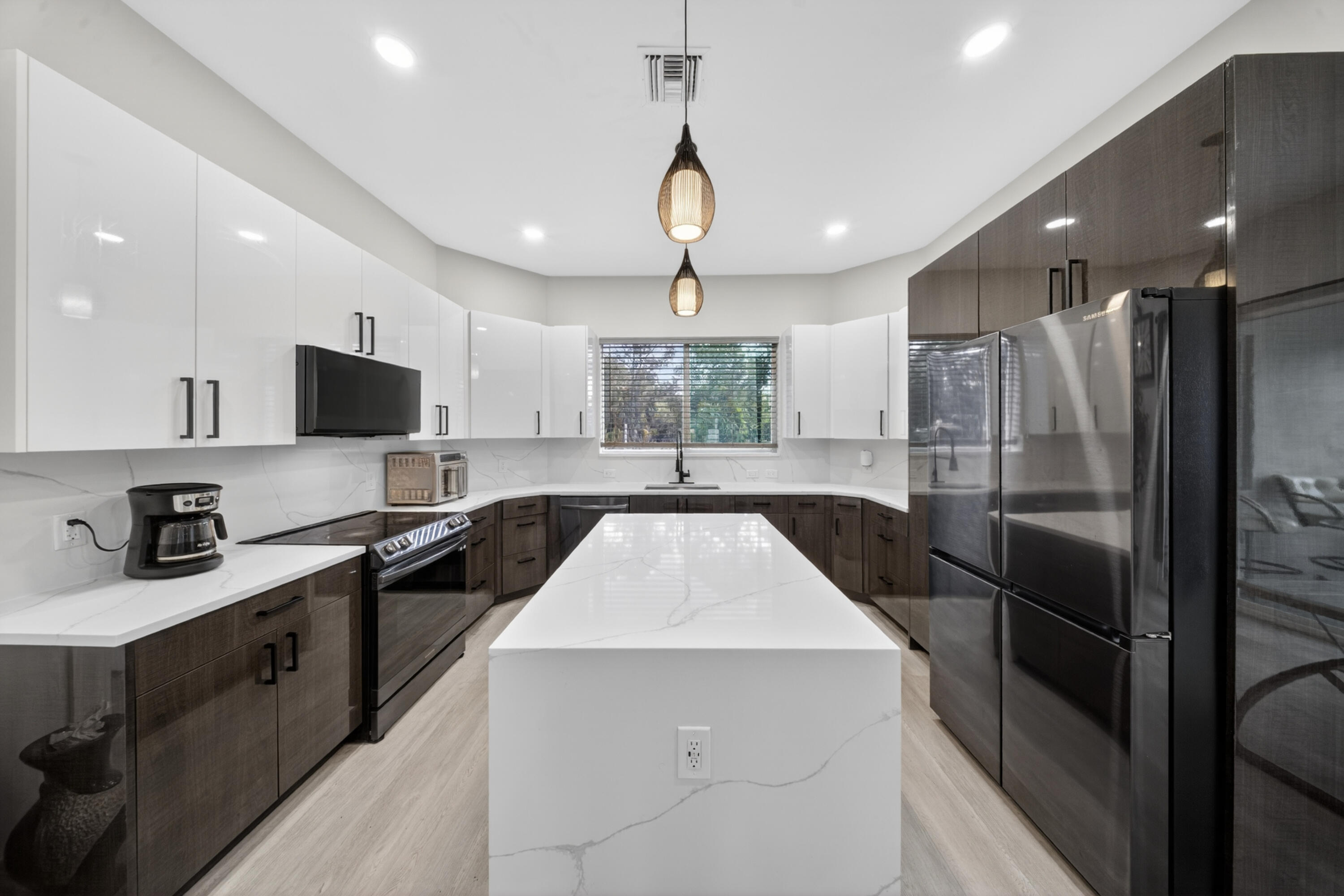 PORT ST LUCIE SECTION 8 - Residential