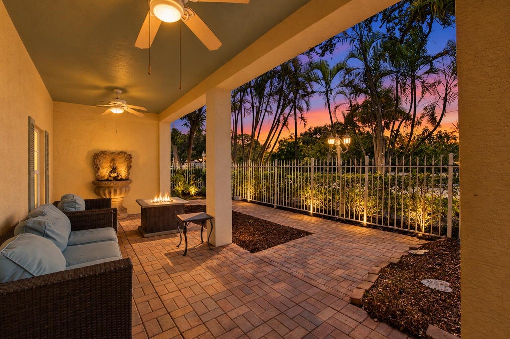 Photo of 857 SW 11TH Court, Fort Lauderdale, FL 33315 (MLS # B26073548)