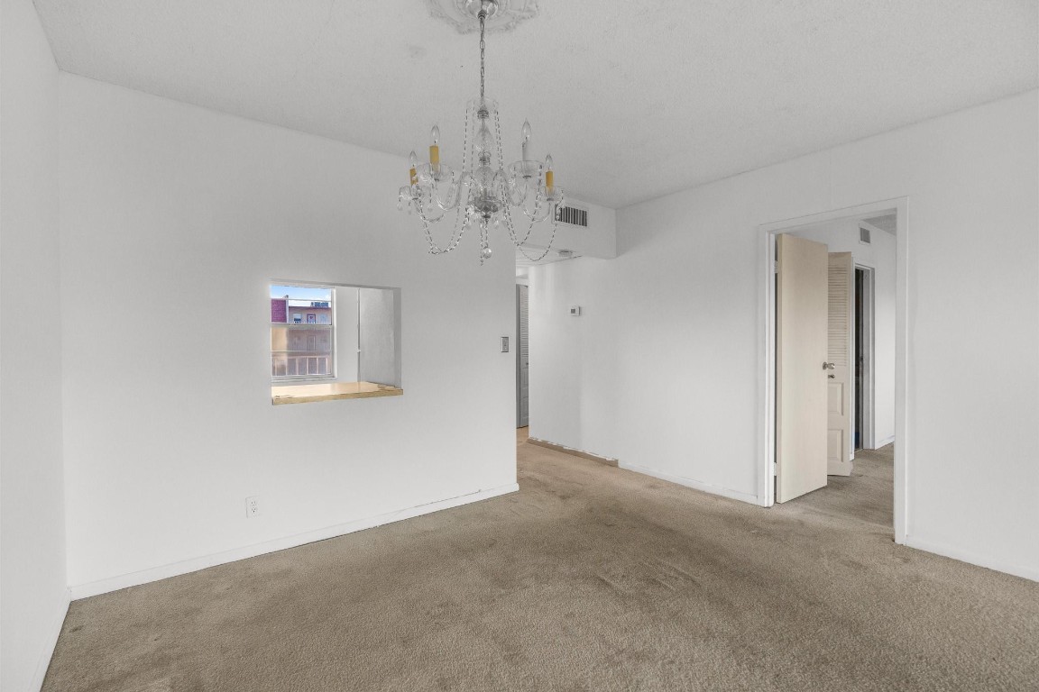 Oriole Golf & Tennis Club - Residential