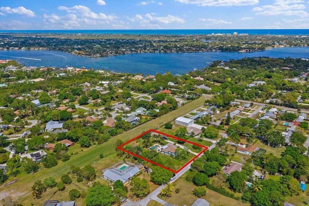 Photo of 5895 Keith Road, Jupiter, FL 33458 (MLS # R10924854)