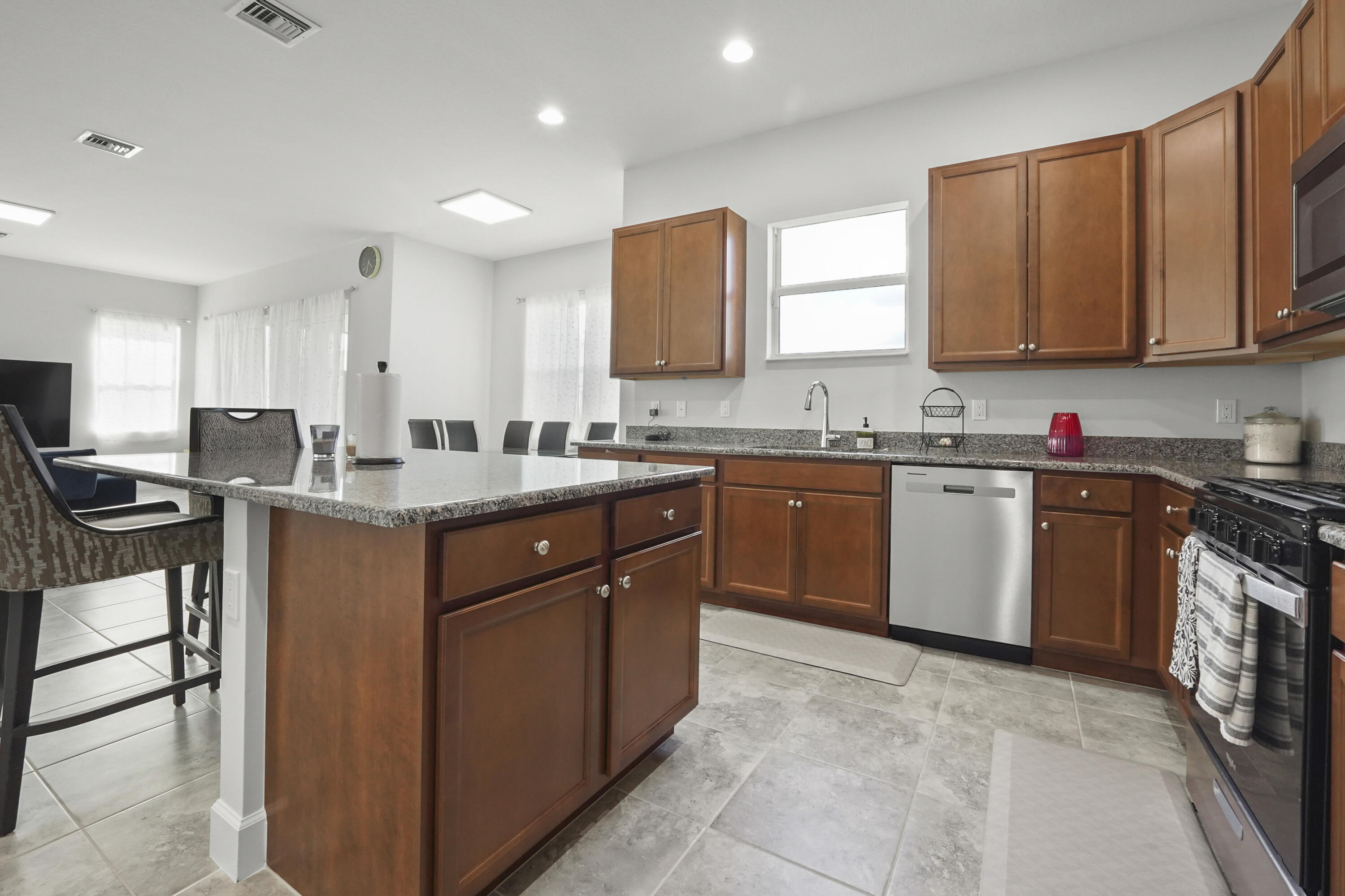 ORCHARDS OF WESTLAKE - Residential