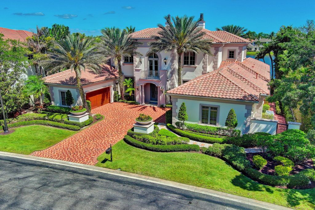 Photo of 109 Playa Rienta Way, Palm Beach Gardens, FL 33418 (MLS # R10978020)