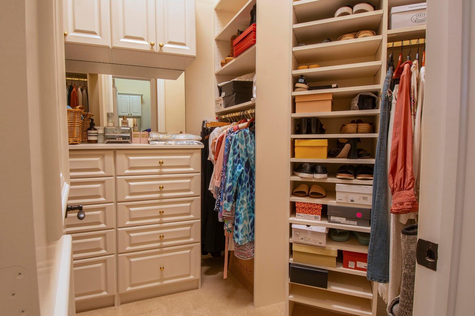 TESORO PLAT NO 4 - Residential