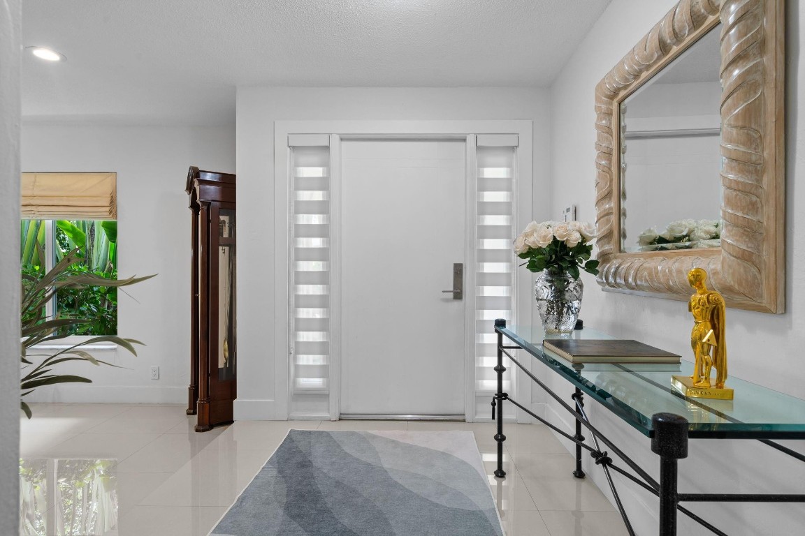 326 Seven Isles Drive