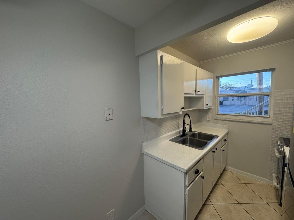 Photo of 111 N L Street #5, Lake Worth Beach, FL 33460 (MLS # R11163225)