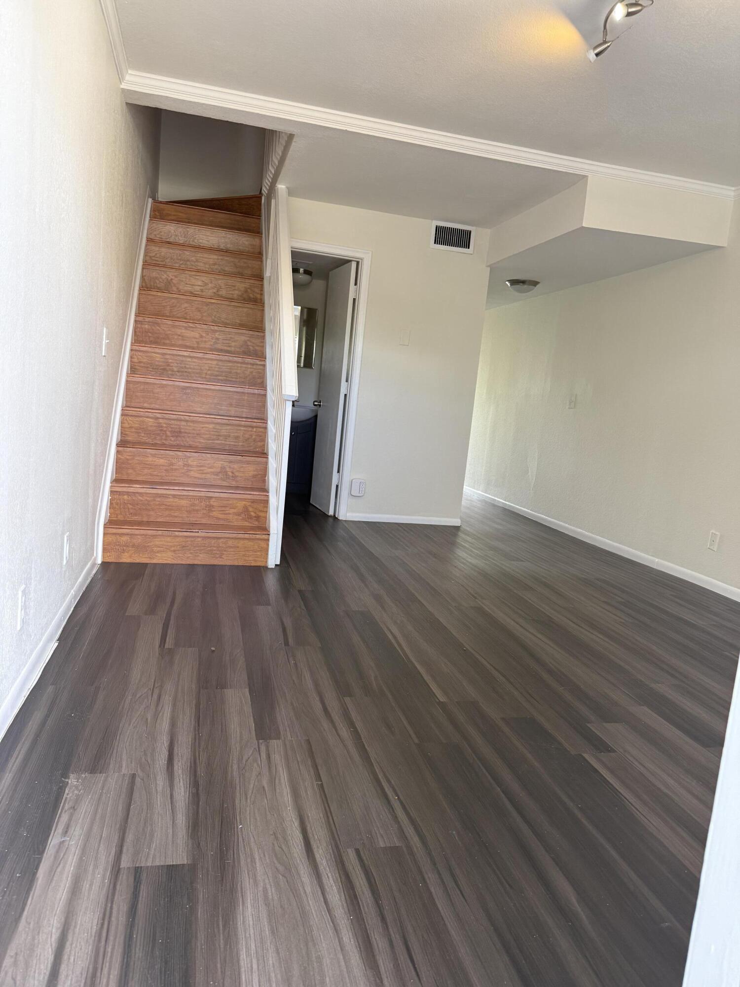 VILLAGE GREEN OF BOCA RATON CONDO - Residential