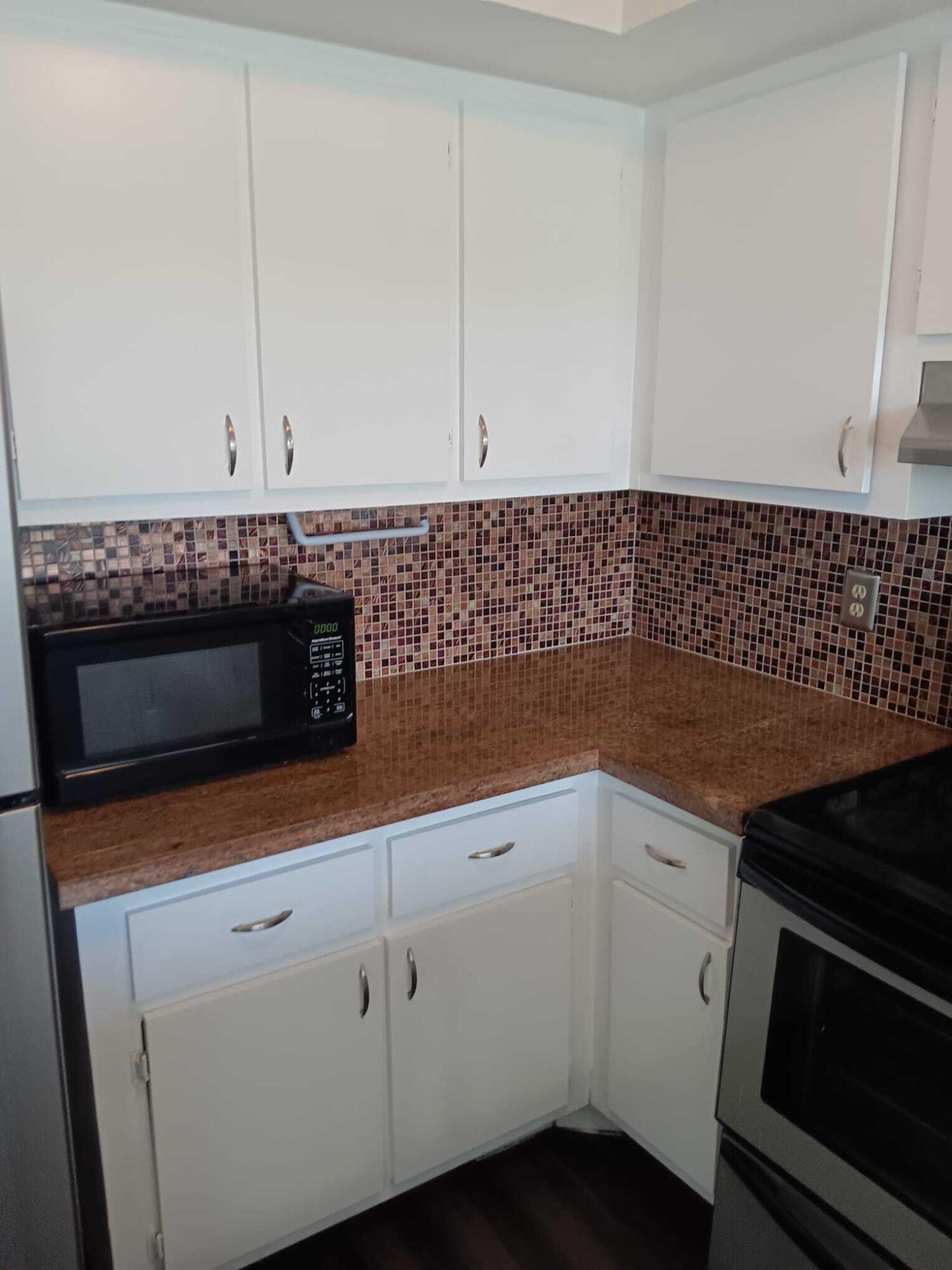 VILLAGE GREEN OF BOCA RATON CONDO - Residential