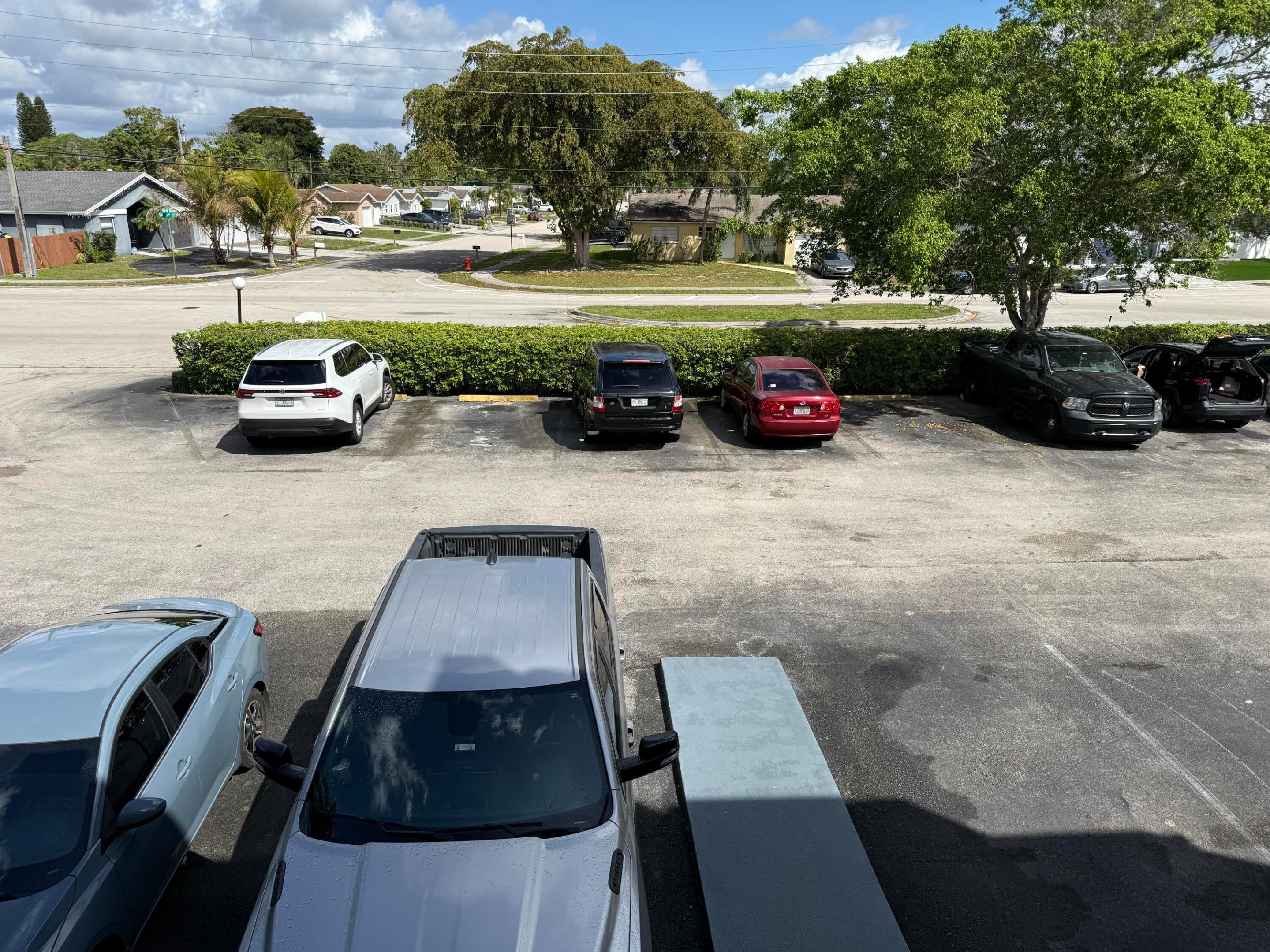 VILLAGE GREEN OF BOCA RATON CONDO - Residential