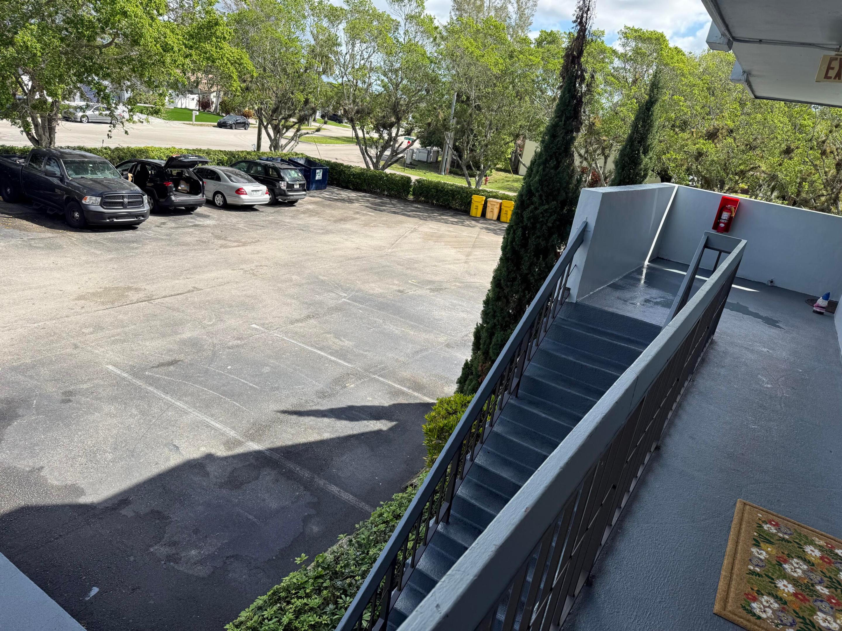 VILLAGE GREEN OF BOCA RATON CONDO - Residential