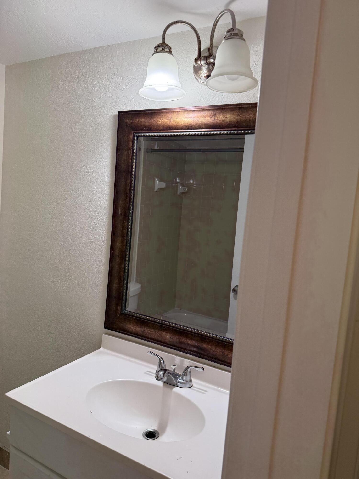 VILLAGE GREEN OF BOCA RATON CONDO - Residential