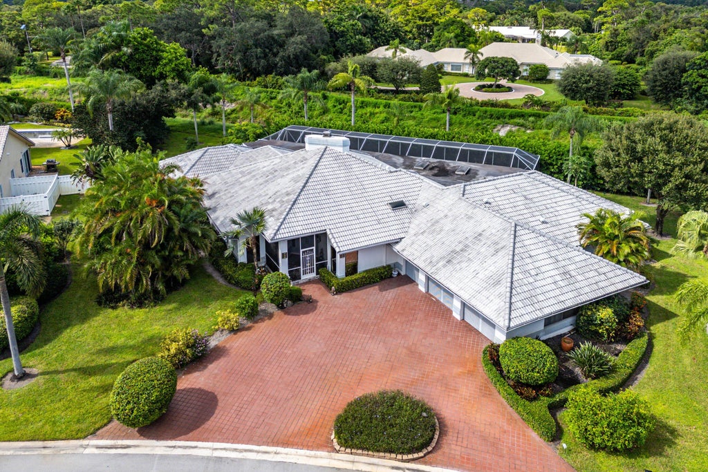 Photo of 56 NORTHWOODS Lane, Boynton Beach, FL 33436 (MLS # B26083746)