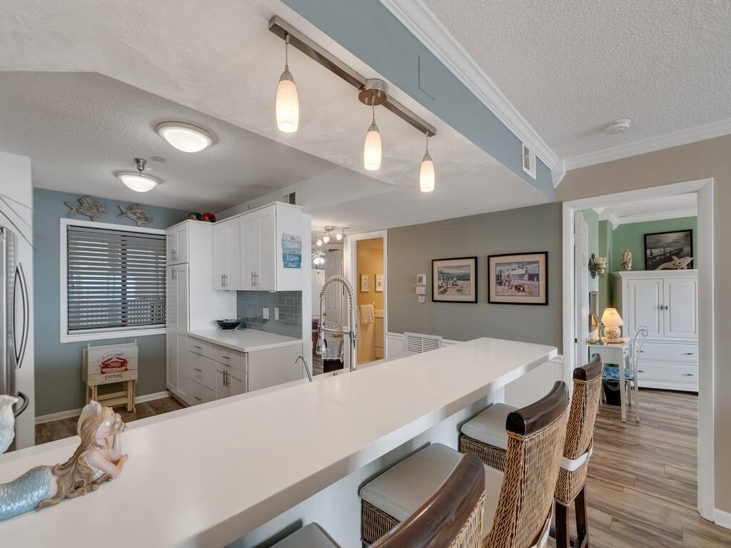 PELICAN POINTE OF SEBASTIAN V - Residential