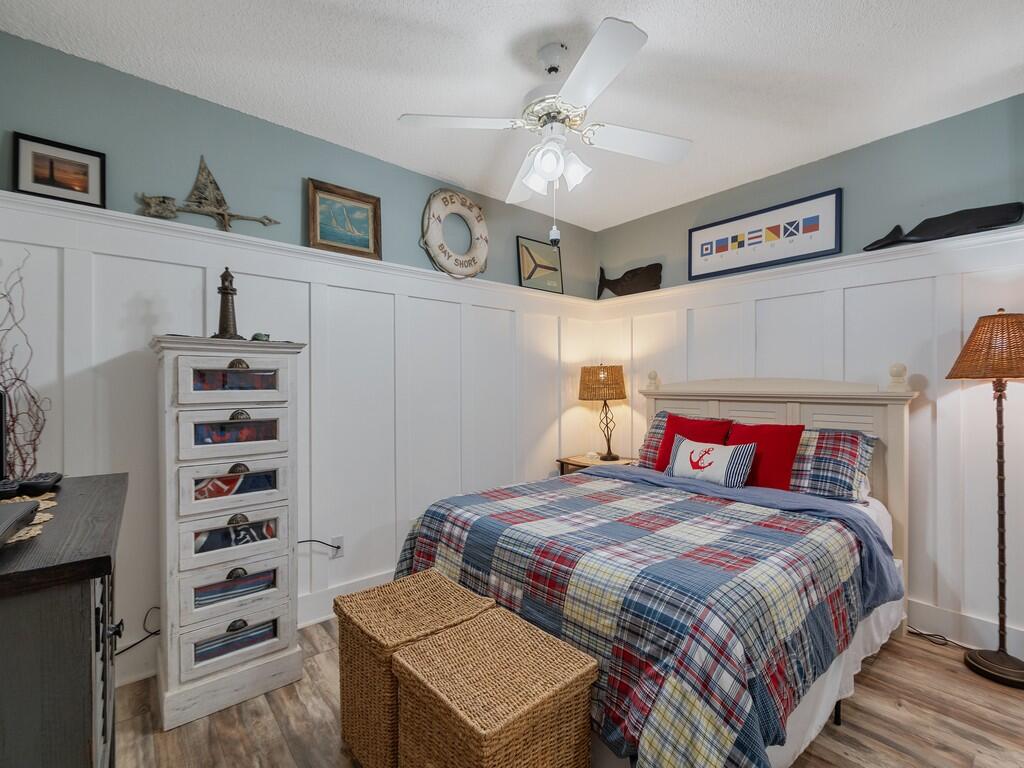 PELICAN POINTE OF SEBASTIAN V - Residential