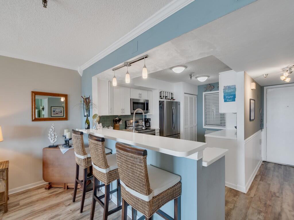 PELICAN POINTE OF SEBASTIAN V - Residential