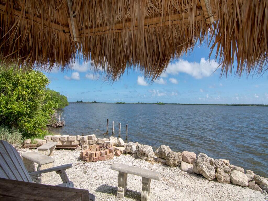 PELICAN POINTE OF SEBASTIAN V - Residential