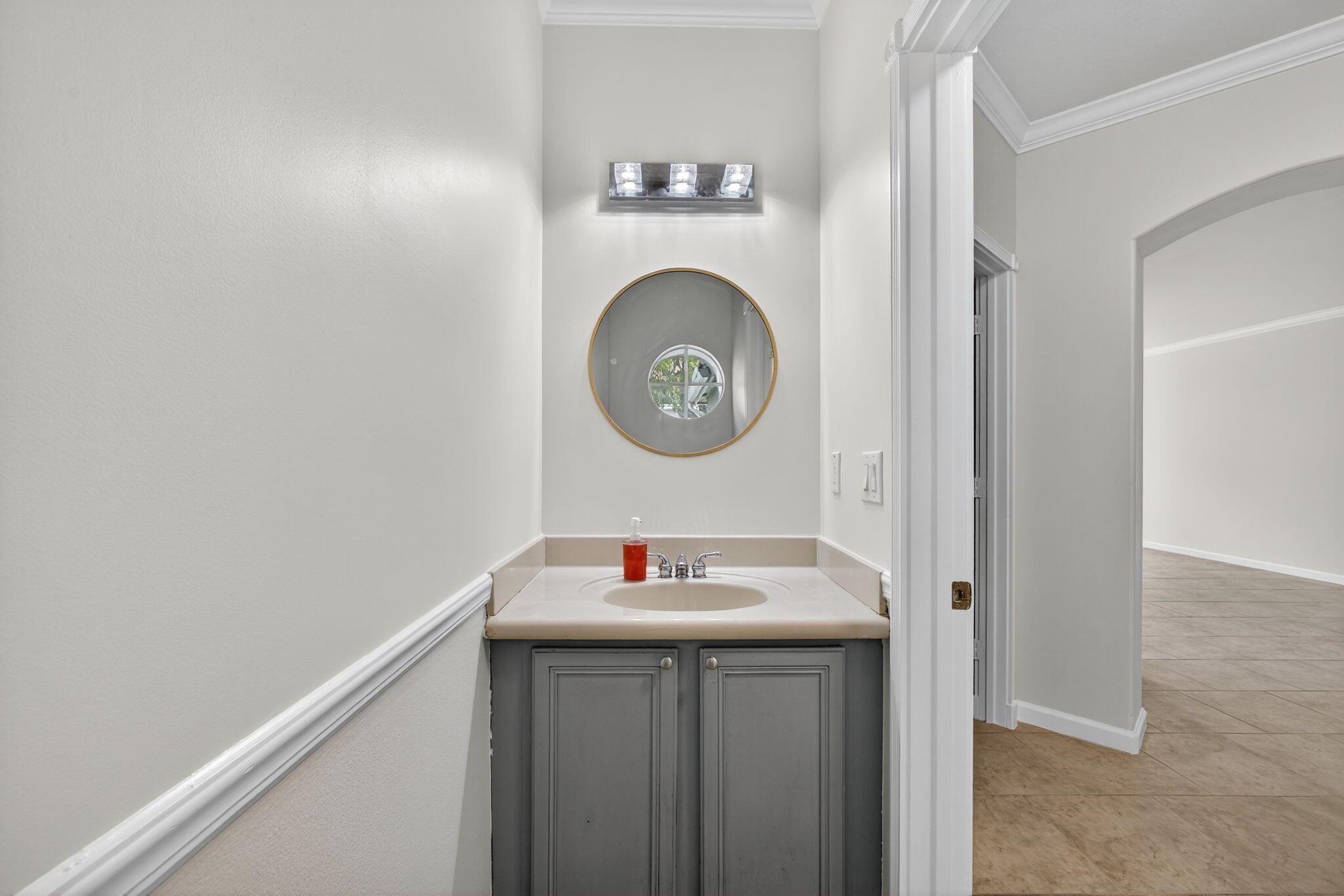 THOUSAND OAKS - Residential Lease