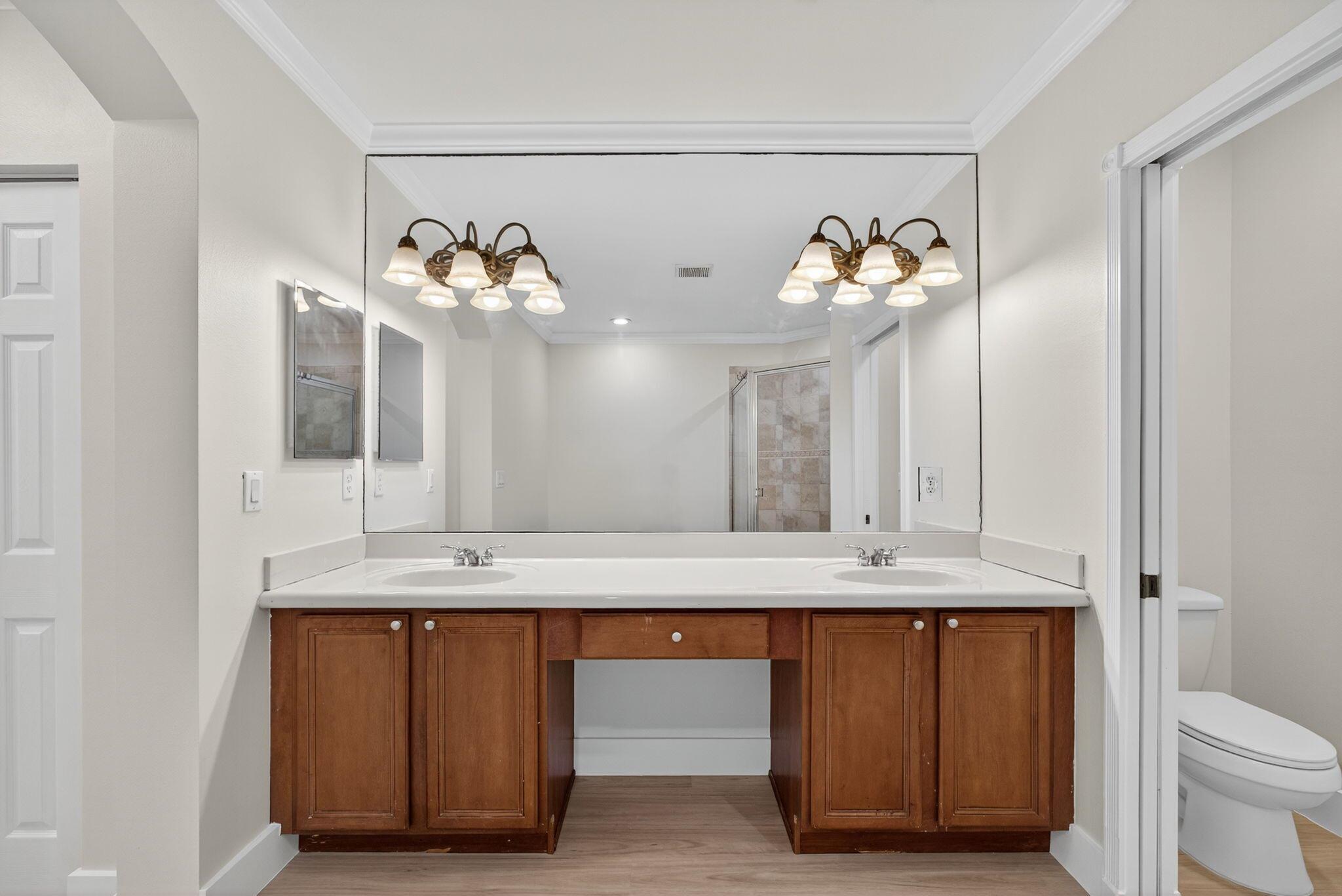 THOUSAND OAKS - Residential Lease