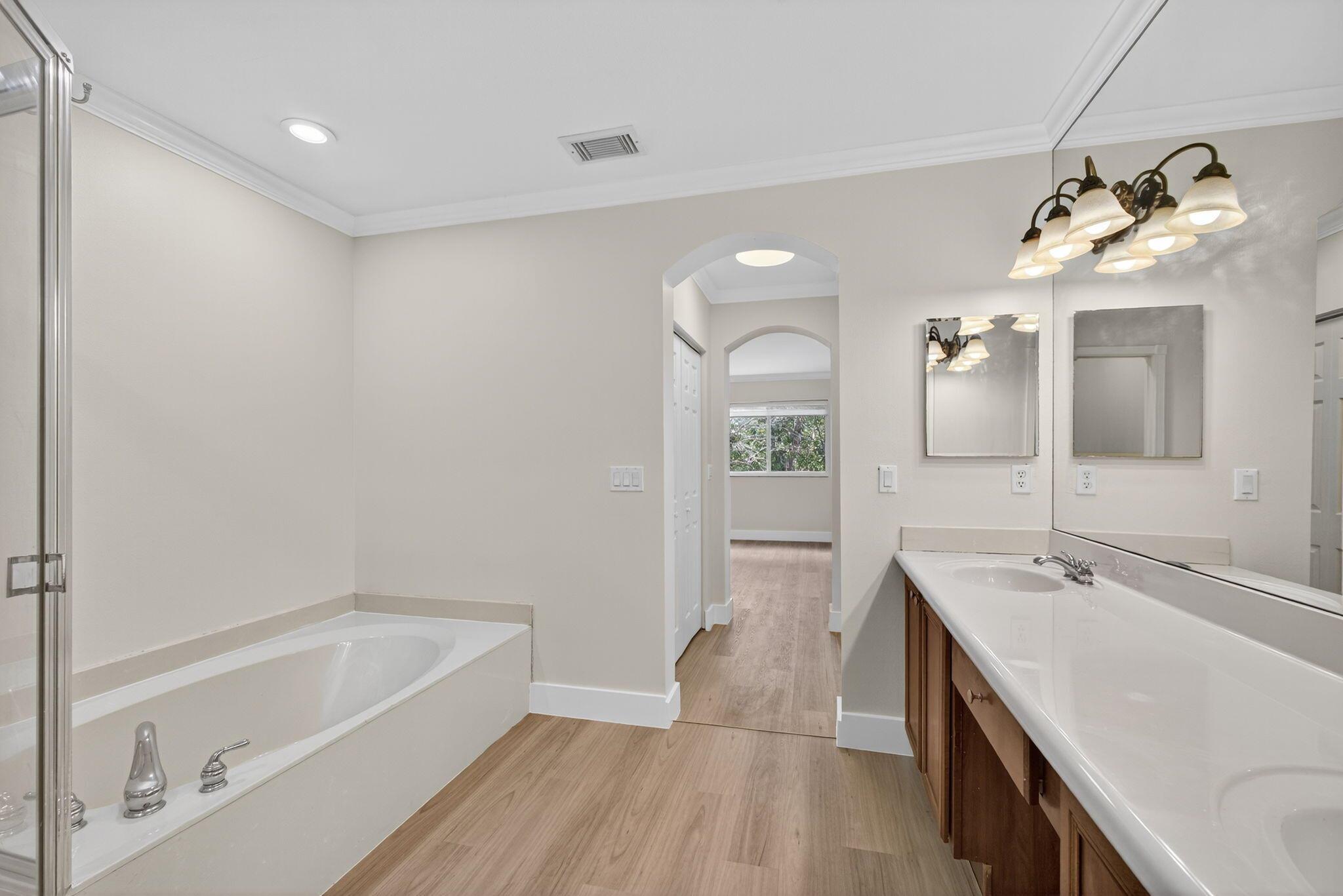 THOUSAND OAKS - Residential Lease