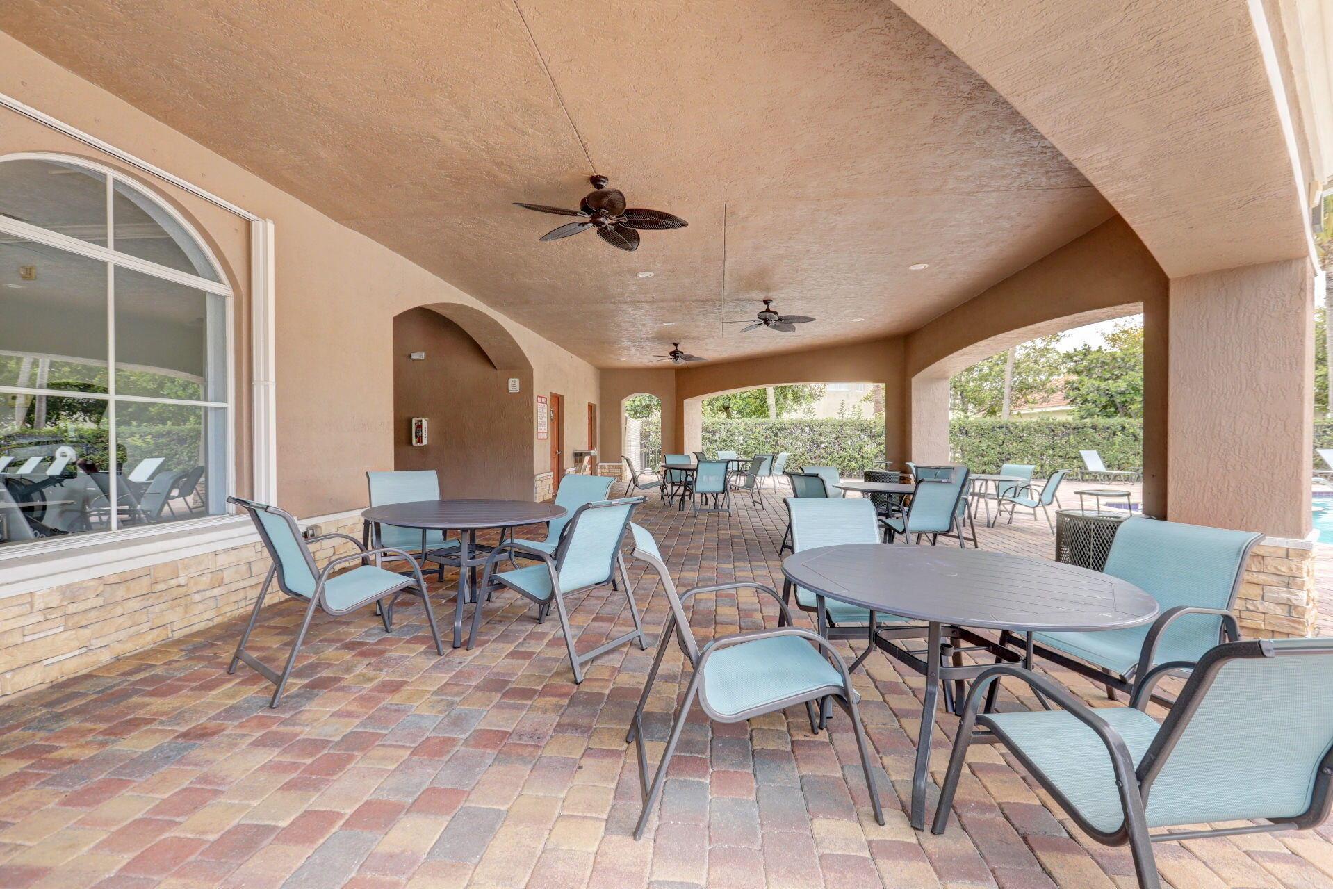 THOUSAND OAKS - Residential Lease