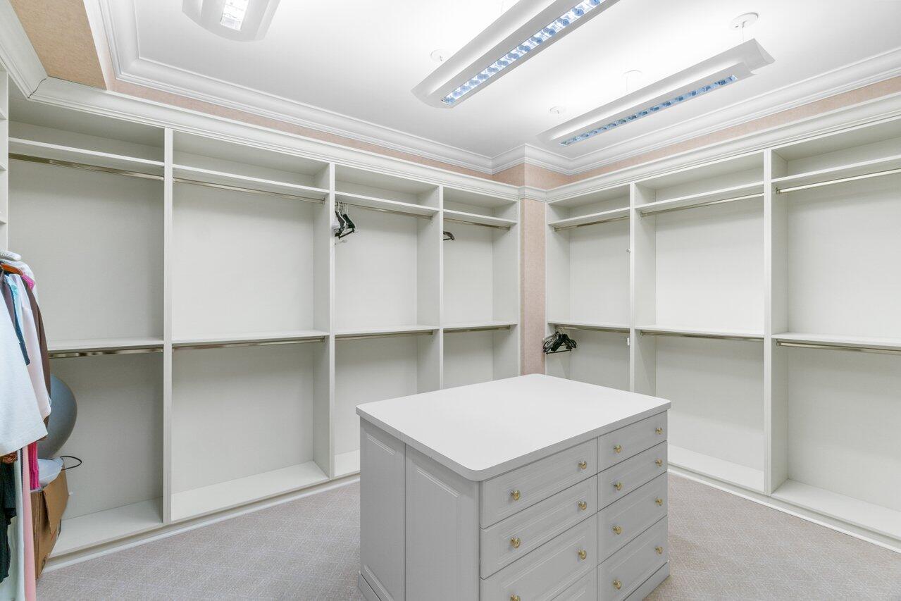 MIZNER GRAND CONDO - Residential