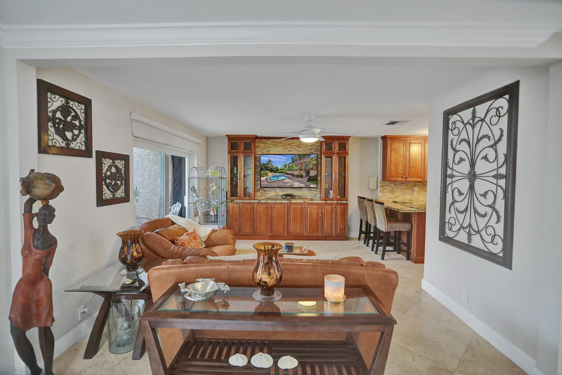 Hillsboro Square - Residential