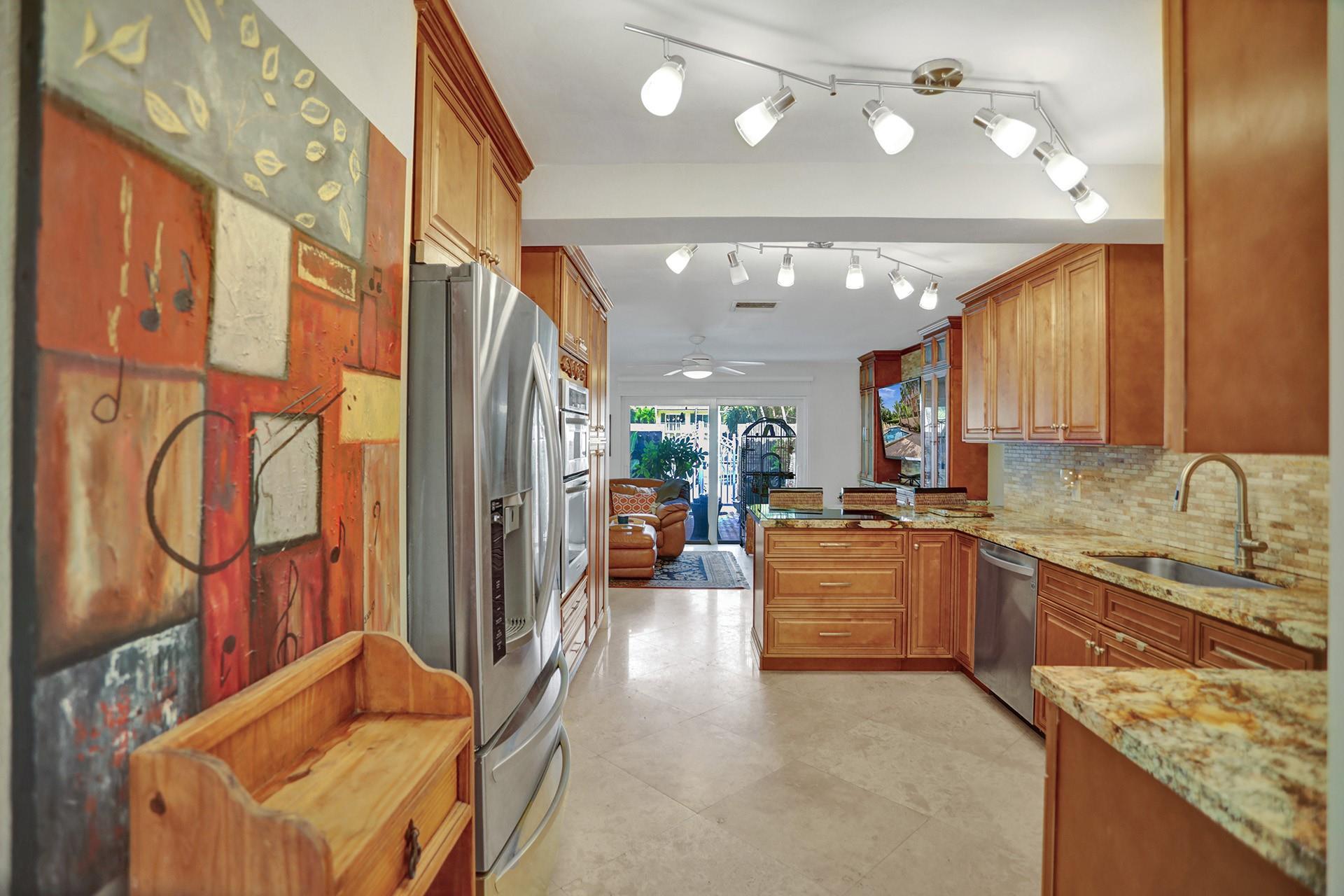 Hillsboro Square - Residential