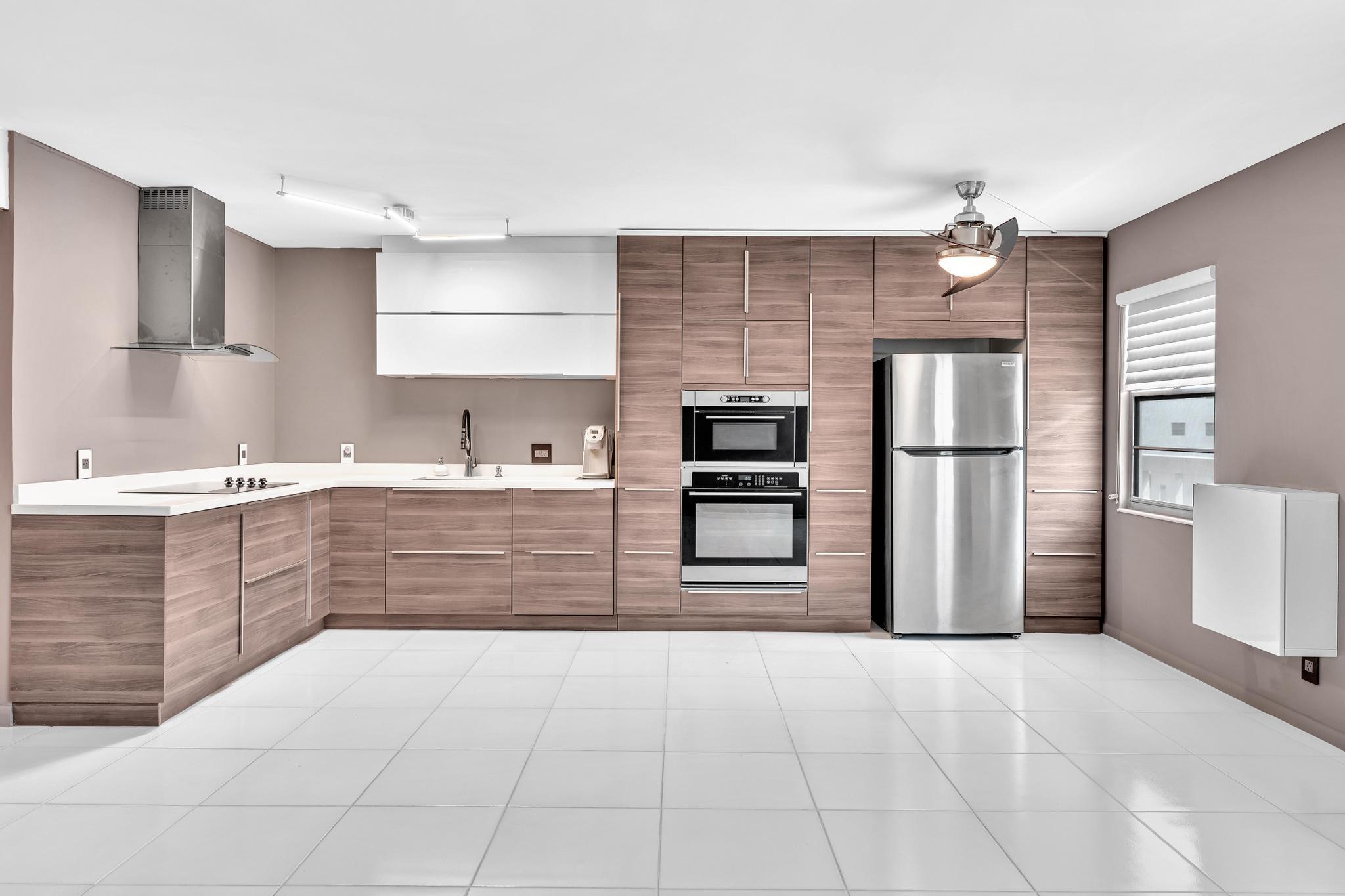 2077 Guildford E