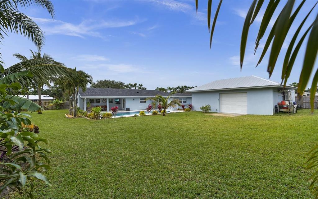 NORTH RIVER SHORES - Residential