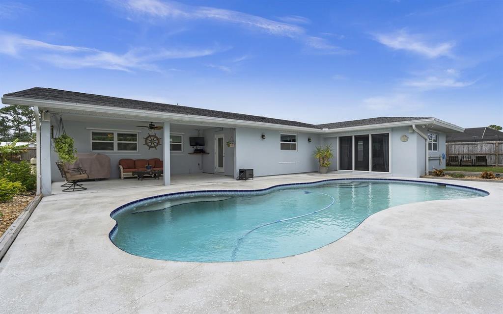 NORTH RIVER SHORES - Residential