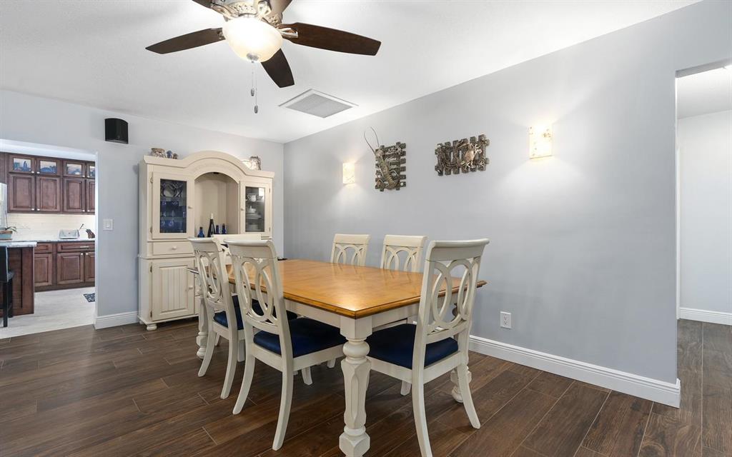 NORTH RIVER SHORES - Residential