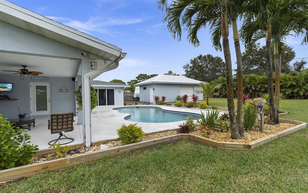 NORTH RIVER SHORES - Residential