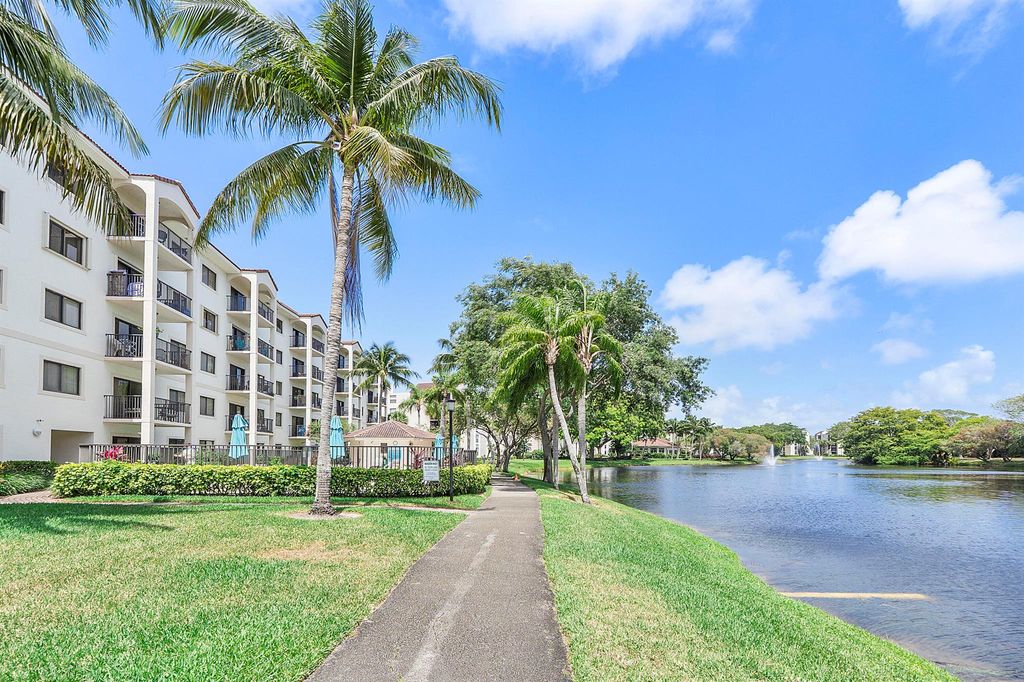Photo of 2105 Lavers Circle Circle #305, Delray Beach, FL 33444 (MLS # R11079623)