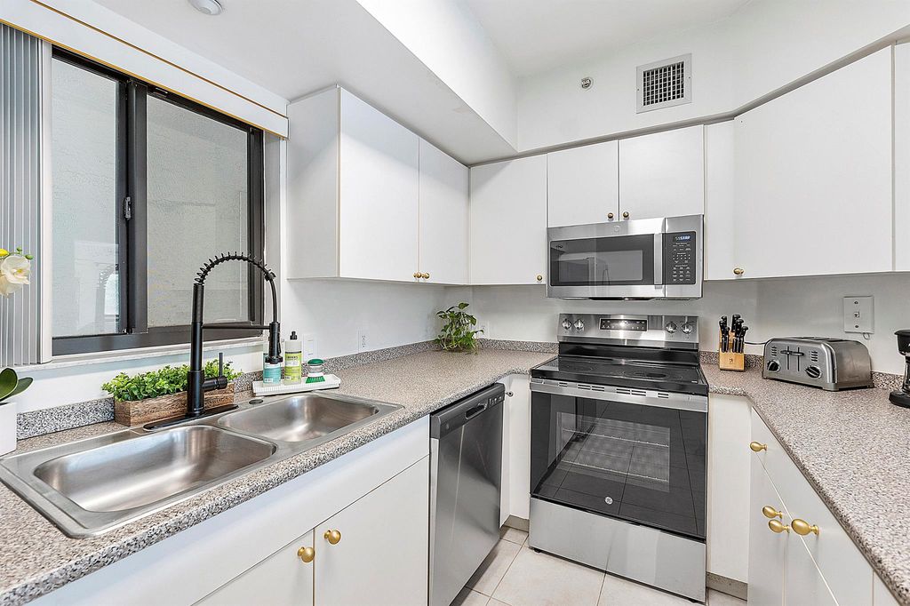 Photo of 2105 Lavers Circle Circle #305, Delray Beach, FL 33444 (MLS # R11079623)