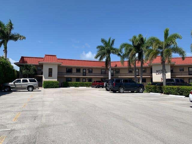 Photo of 711 Hummingbird Way Way #202, North Palm Beach, FL 33408 (MLS # R10821113)
