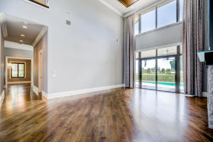 ROYAL PALM YACHT & COUNTR - Residential