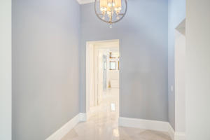 ROYAL PALM YACHT & COUNTR - Residential