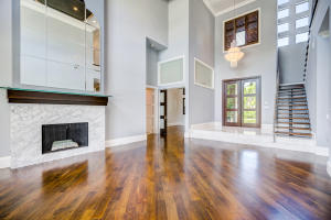 ROYAL PALM YACHT & COUNTR - Residential