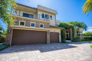 ROYAL PALM YACHT & COUNTR - Residential