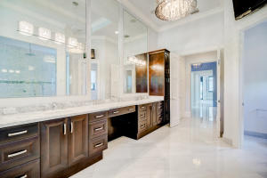 ROYAL PALM YACHT & COUNTR - Residential