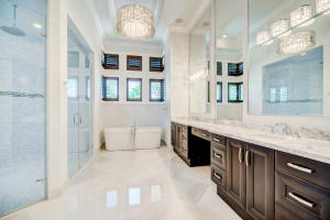 ROYAL PALM YACHT & COUNTR - Residential