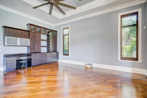 ROYAL PALM YACHT & COUNTR - Residential