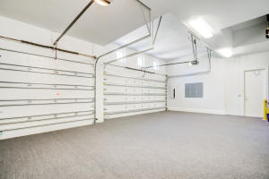 ROYAL PALM YACHT & COUNTR - Residential