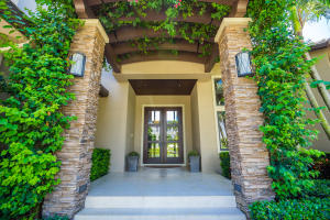 ROYAL PALM YACHT & COUNTR - Residential